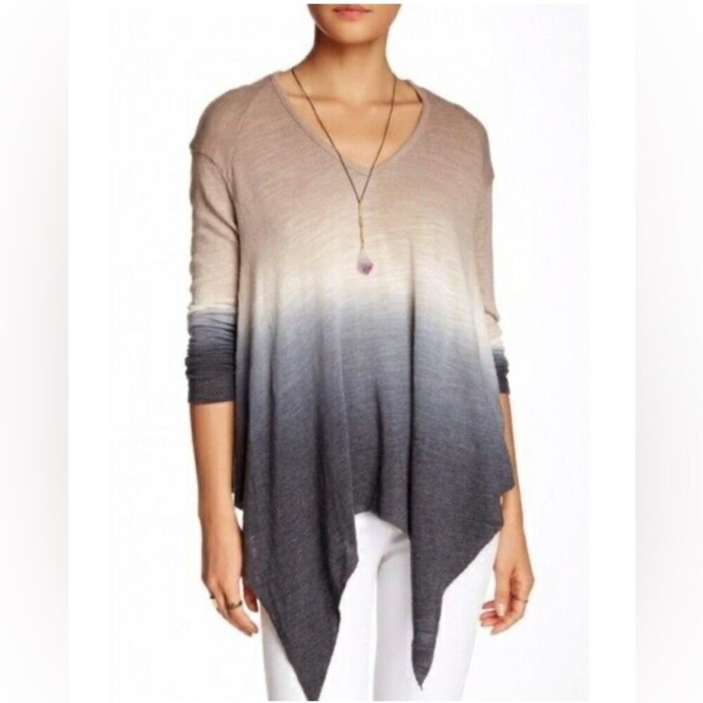 Young fabulous and broke gabby ombré long sleeve v neck asymmetrical tunic top M